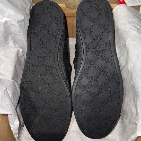 New In Box Ugg Womens Rianne Suede Braided Ankle Boots Black Size 8 - Picture 6 of 6